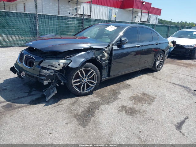 Продаж на аукціоні авто 2013 Bmw 750i, vin: WBAYA8C58DD227826, номер лоту: 45944371
