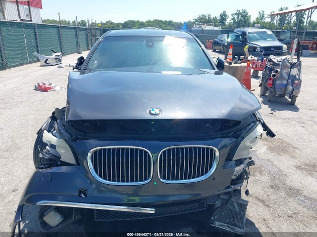 Продаж на аукціоні авто 2013 Bmw 750i, vin: WBAYA8C58DD227826, номер лоту: 45944371