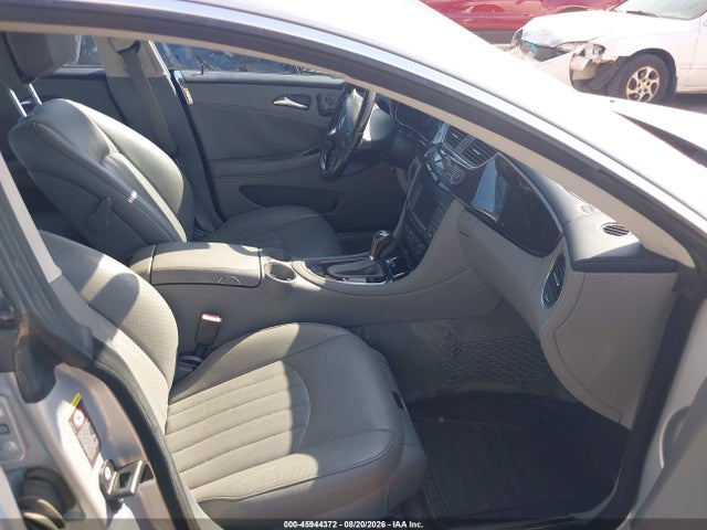 45944372 :رقم المزاد ، WDDDJ72X58A117618 vin ، 2008 Mercedes-benz Cls 550 مزاد بيع
