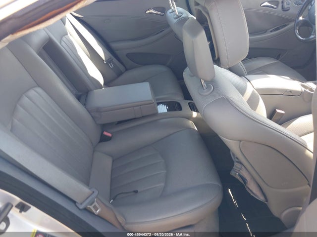 45944372 :رقم المزاد ، WDDDJ72X58A117618 vin ، 2008 Mercedes-benz Cls 550 مزاد بيع