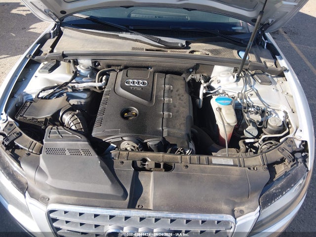 2010 Audi A5 2.0t Premium მანქანა იყიდება აუქციონზე, vin: WAULFAFR4AA009025, აუქციონის ნომერი: 45944424