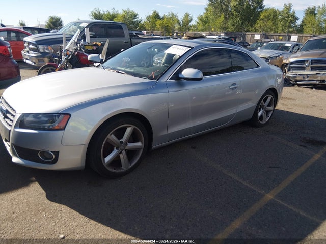 2010 Audi A5 2.0t Premium მანქანა იყიდება აუქციონზე, vin: WAULFAFR4AA009025, აუქციონის ნომერი: 45944424
