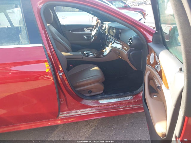 45944425 :رقم المزاد ، WDDZF8EB6LA703086 vin ، 2020 Mercedes-benz E 350 4matic مزاد بيع