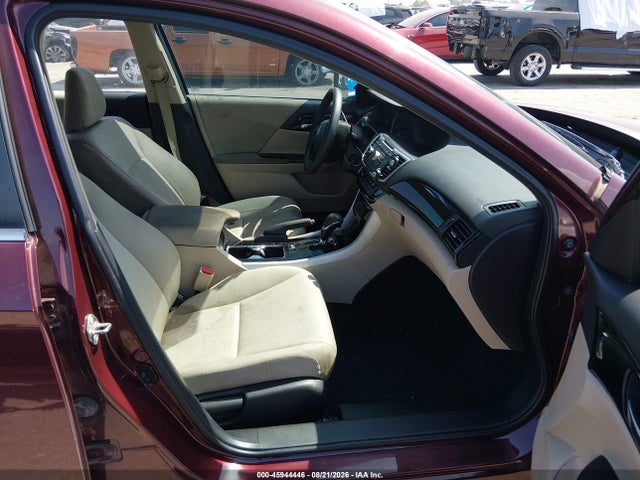 Продажа на аукционе авто 2017 Honda Accord Lx, vin: 1HGCR2F33HA042492, номер лота: 45944446