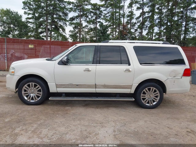 Продаж на аукціоні авто 2007 Lincoln Navigator L, vin: 5LMFL27517LJ14427, номер лоту: 45944448