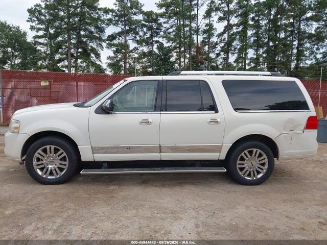 Продаж на аукціоні авто 2007 Lincoln Navigator L, vin: 5LMFL27517LJ14427, номер лоту: 45944448