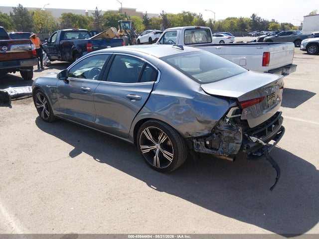 Aukcja sprzedaży 2019 Volvo S60 T6 Inscription, vin: 7JRA22TL0KG015593, numer aukcji: 45944454