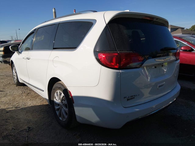 45944530 :رقم المزاد ، 2C4RC1BG7KR593024 vin ، 2019 Chrysler Pacifica Touring L مزاد بيع