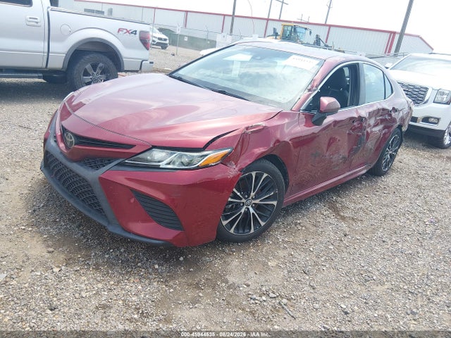 2018 Toyota Camry Se მანქანა იყიდება აუქციონზე, vin: 4T1B11HKXJU542777, აუქციონის ნომერი: 45944535