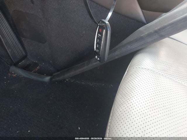 45944558 :رقم المزاد ، JN1EV7KK9NM600517 vin ، 2022 Infiniti Q60 Luxe مزاد بيع