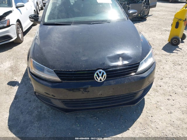 3VWD17AJ7EM310906 Volkswagen Jetta 1.8t Se