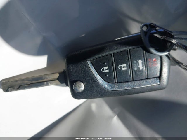 4T1C11AKXMU436770 Toyota CAMRY LE