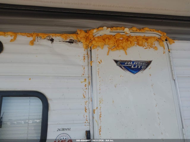 Forest River Salem Cruise Lite 2018 4X4TSMB21J7416543 Image 6