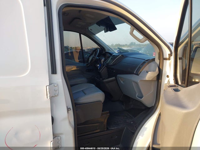 2016 Ford Transit-150 მანქანა იყიდება აუქციონზე, vin: 1FTYE1ZM5GKA41268, აუქციონის ნომერი: 45944610