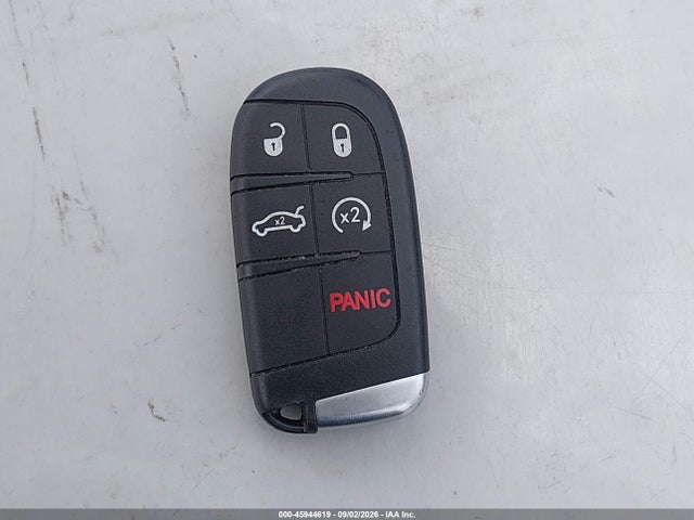 Продажа на аукционе авто 2014 Chrysler 300c, vin: 2C3CCAEG2EH100897, номер лота: 45944619