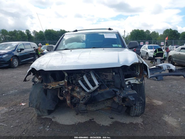 Продажа на аукционе авто 2010 Jeep Grand Cherokee Laredo, vin: 1J4PR4GK9AC153974, номер лота: 45944663