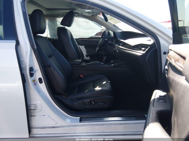Продаж на аукціоні авто 2015 Lexus Es 350, vin: JTHBK1GG8F2154012, номер лоту: 45944672