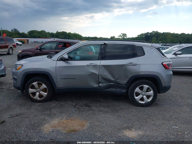 Продаж на аукціоні авто 2019 Jeep Compass Latitude 4x4, vin: 3C4NJDBB0KT598895, номер лоту: 45944693