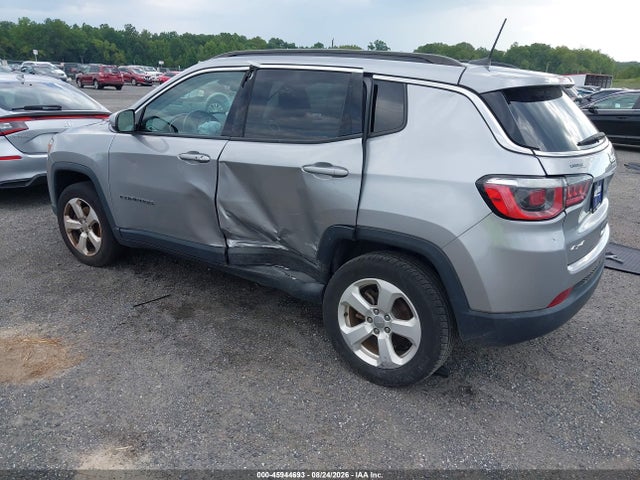 Продаж на аукціоні авто 2019 Jeep Compass Latitude 4x4, vin: 3C4NJDBB0KT598895, номер лоту: 45944693