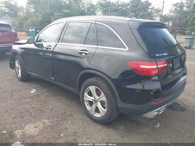Продаж на аукціоні авто 2017 Mercedes-benz Glc 300 4matic, vin: WDC0G4KB5HV007715, номер лоту: 45944701
