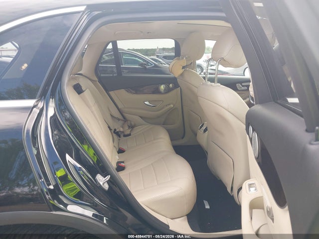 Продаж на аукціоні авто 2017 Mercedes-benz Glc 300 4matic, vin: WDC0G4KB5HV007715, номер лоту: 45944701