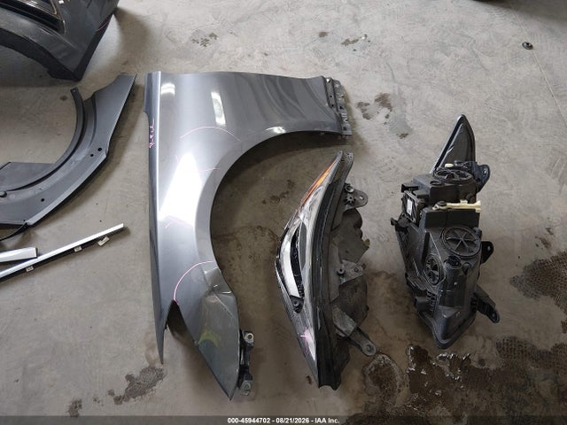 Hyundai Genesis 3.8 2015 KMHGN4JE1FU078057 Image 19