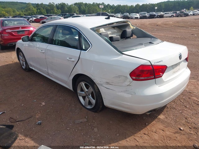 Продаж на аукціоні авто 2013 Volkswagen Passat 2.5l Se, vin: 1VWBP7A30DC015542, номер лоту: 45944706