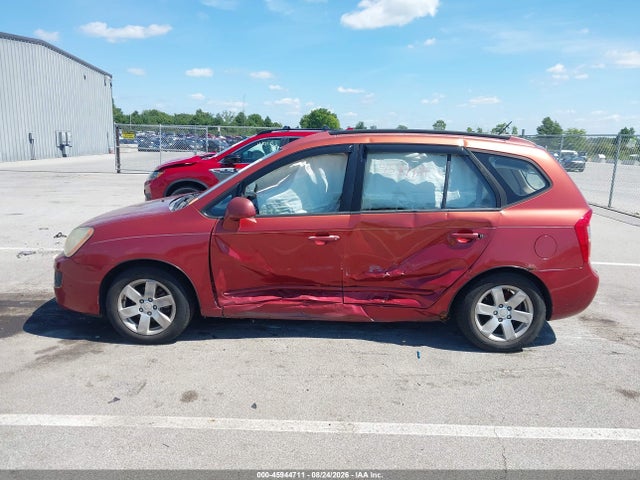 2007 Kia Rondo Lx მანქანა იყიდება აუქციონზე, vin: KNAFG525177080077, აუქციონის ნომერი: 45944711