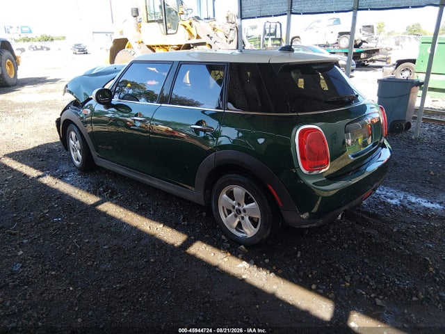 Продажа на аукционе авто 2016 Mini Hardtop Cooper, vin: WMWXU1C5XG2D57765, номер лота: 45944724