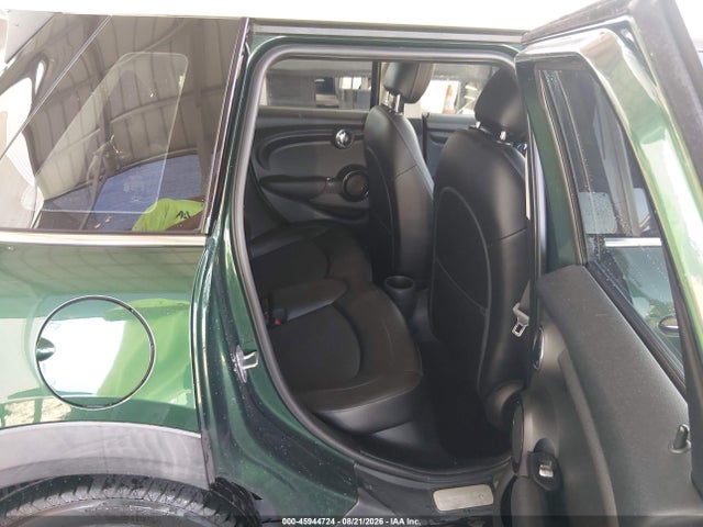 Продажа на аукционе авто 2016 Mini Hardtop Cooper, vin: WMWXU1C5XG2D57765, номер лота: 45944724