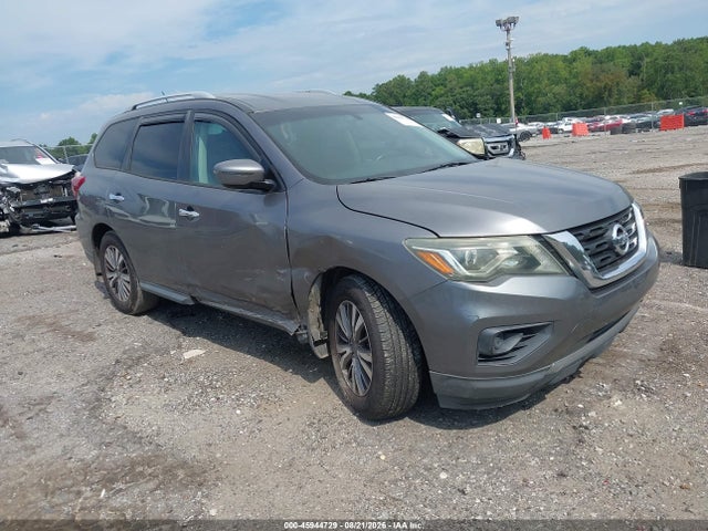 Продажа на аукционе авто 2017 Nissan Pathfinder S, vin: 5N1DR2MN8HC637670, номер лота: 45944729