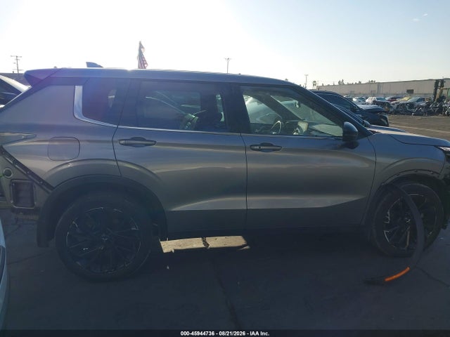 2022 Mitsubishi Outlander Black Edition 2wd/se 2.5 2wd/se Launch Edition 2wd მანქანა იყიდება აუქციონზე, vin: JA4J3UA84NZ091620, აუქციონის ნომერი: 45944736