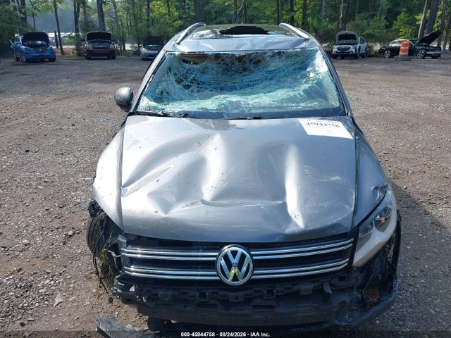 Aukcja sprzedaży 2015 Volkswagen Tiguan Se, vin: WVGBV7AX2FW611700, numer aukcji: 45944758