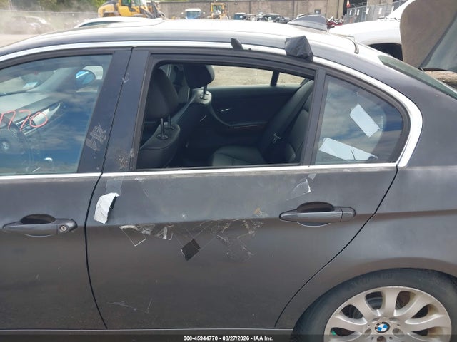 Продажа на аукционе авто 2006 Bmw 330i, vin: WBAVB33576PS16711, номер лота: 45944770