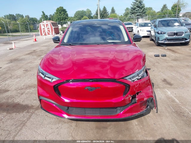 Продаж на аукціоні авто 2023 Ford Mustang Mach-e Premium, vin: 3FMTK3SU4PMA67647, номер лоту: 45944781
