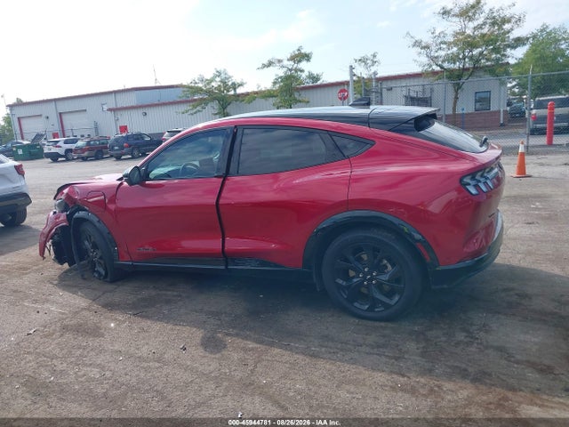 Продаж на аукціоні авто 2023 Ford Mustang Mach-e Premium, vin: 3FMTK3SU4PMA67647, номер лоту: 45944781
