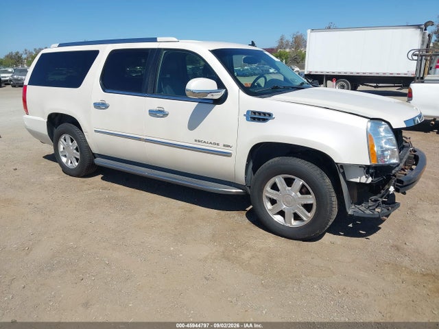 45944797 :رقم المزاد ، 1GYS3GEF9CR201413 vin ، 2012 Cadillac Escalade Esv Standard مزاد بيع