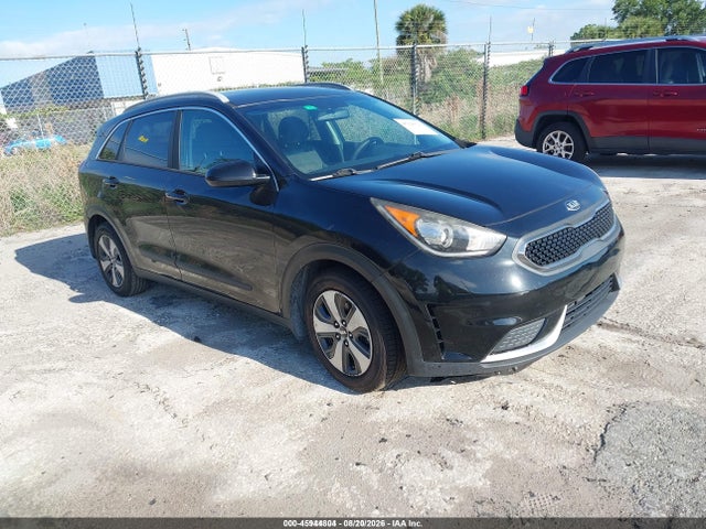 45944804 :رقم المزاد ، KNDCB3LC5H5047960 vin ، 2017 Kia Niro Lx مزاد بيع