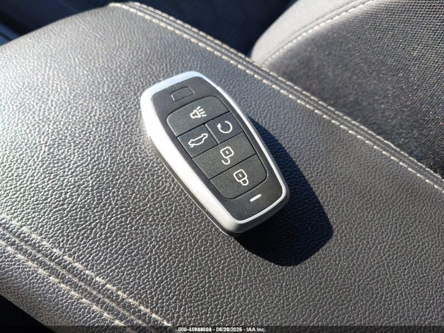 45944804 :رقم المزاد ، KNDCB3LC5H5047960 vin ، 2017 Kia Niro Lx مزاد بيع