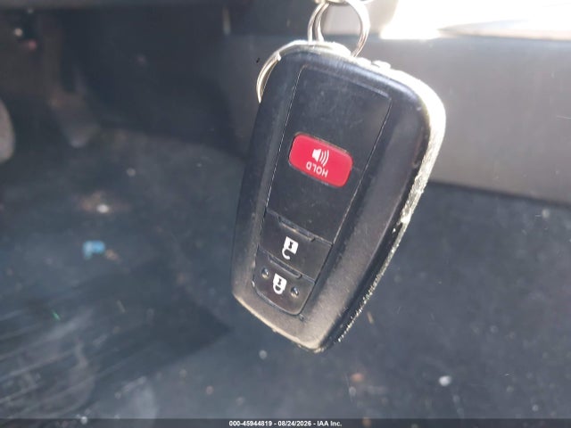 45944819 :رقم المزاد ، JTEEU5JR8N5252461 vin ، 2022 Toyota 4runner Sr5 مزاد بيع