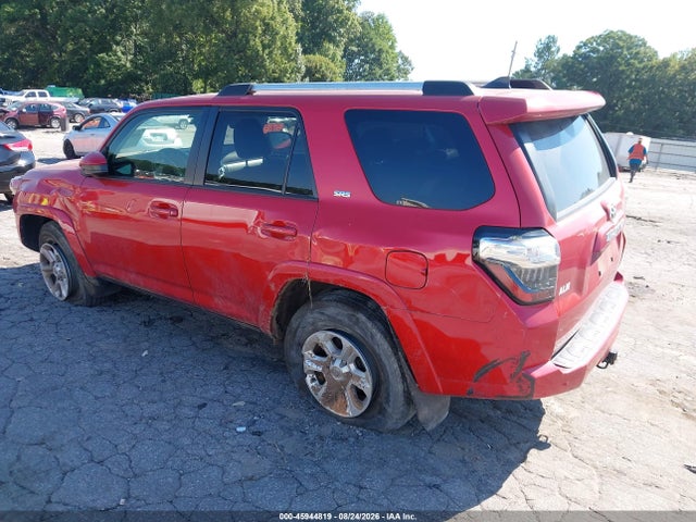 45944819 :رقم المزاد ، JTEEU5JR8N5252461 vin ، 2022 Toyota 4runner Sr5 مزاد بيع