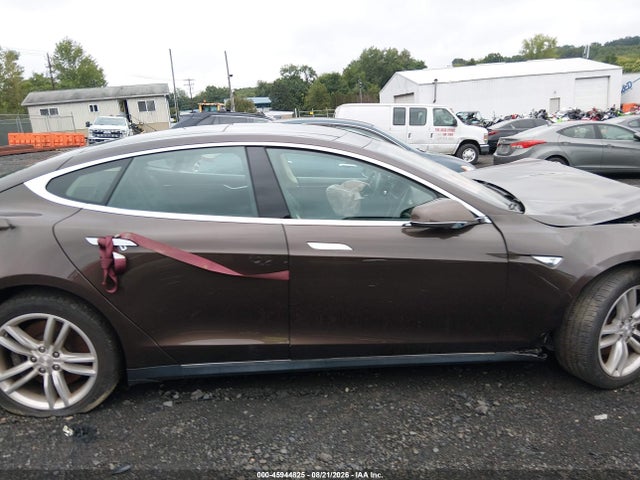 Продаж на аукціоні авто 2014 Tesla Model S P85, vin: 5YJSA1H15EFP43707, номер лоту: 45944825