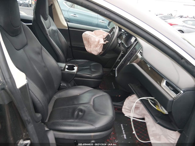 Продаж на аукціоні авто 2014 Tesla Model S P85, vin: 5YJSA1H15EFP43707, номер лоту: 45944825