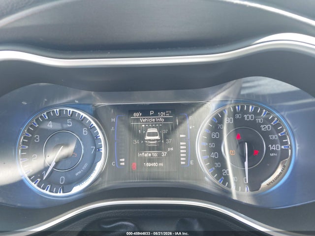 Auction sale of the 2015 Chrysler 200 Limited, vin: 1C3CCCAB7FN688441, lot number: 45944833