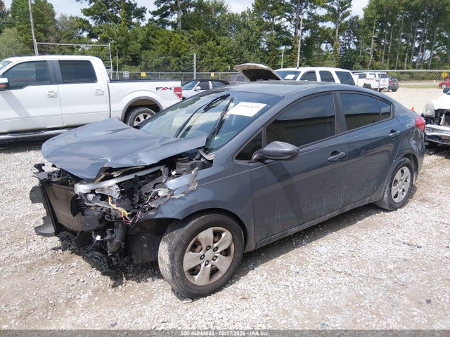 KIA FORTE LX 2016 KNAFK4A6XG5569737 Image 2
