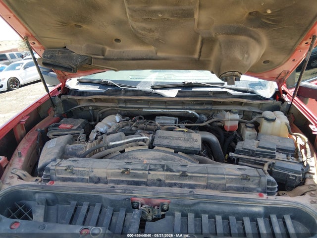 45944840 :رقم المزاد ، 1GC1YNEY6NF137229 vin ، 2022 Chevrolet Silverado 2500hd 4wd  Standard Bed Lt مزاد بيع