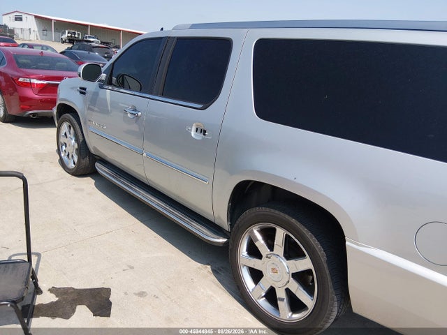 Продажа на аукционе авто 2012 Cadillac Escalade Esv Luxury, vin: 1GYS3HEF5CR217243, номер лота: 45944845