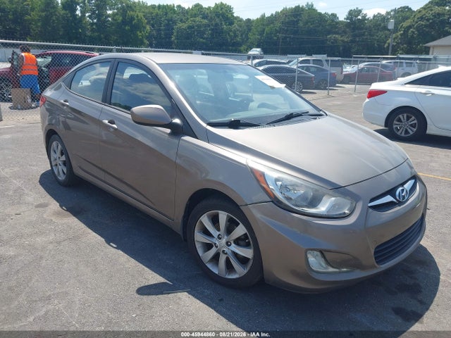 45944860 :رقم المزاد ، KMHCU4AE8DU441260 vin ، 2013 Hyundai Accent Gls مزاد بيع
