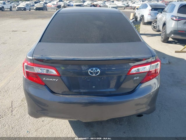 4T1BF1FK3EU853073 Toyota CAMRY SE