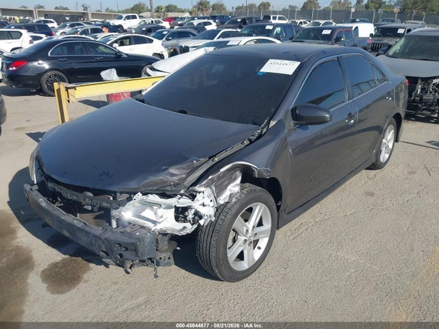4T1BF1FK3EU853073 Toyota CAMRY SE